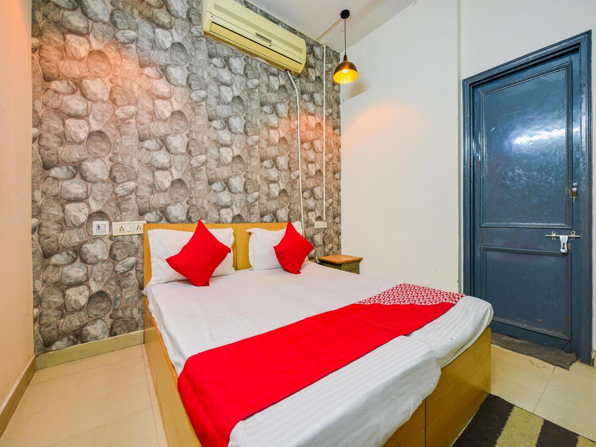 Hotel O Unique Delhi Home Stay نيودلهي المظهر الخارجي الصورة